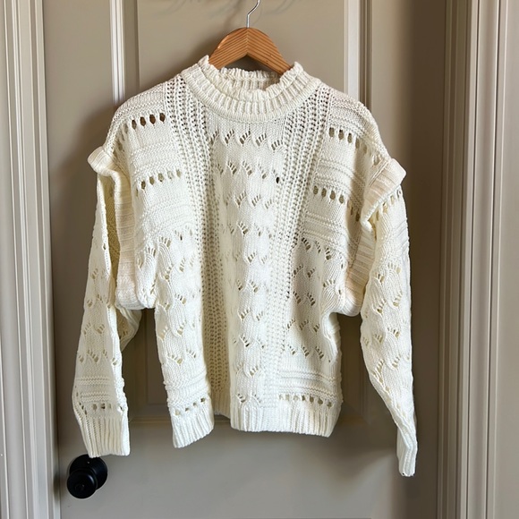 Line and Dot Cream Scallop Neck Knit Sweater - Picture 4 of 10